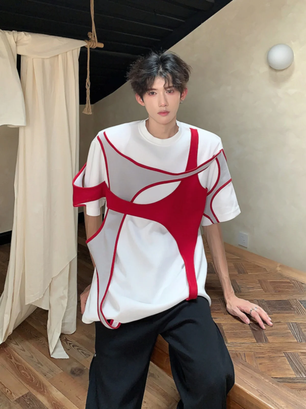 Deconstructed oulder Pad ort Sve Men's T-irt Summer Patchwork Design Embroidery Seven-Foot Sve High-End Feeling S...
Deconstructed oulder Pad ort Sve Men's T-irt Summer Patchwork Design Embroidery Seven-Foot Sve High-End Feeling S...