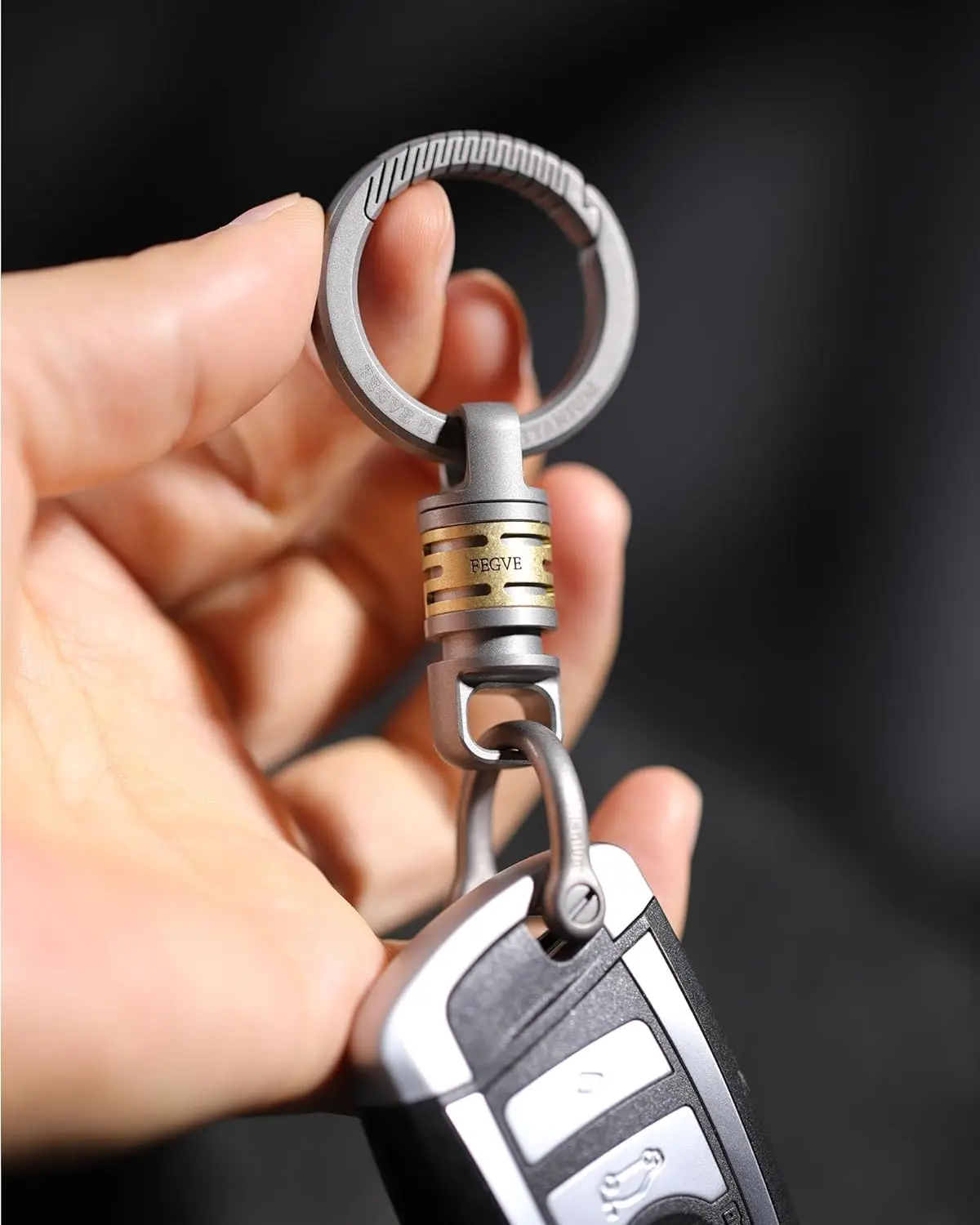TISUR Quick Release Keychain with Titanium Key Rings, Swivel Heavy Duty Keychain for Home Car Keys-(Load Bearing: 700kg)
TISUR Quick Release Keychain with Titanium Key Rings, Swivel Heavy Duty Keychain for Home Car Keys-(Load Bearing: 700kg)