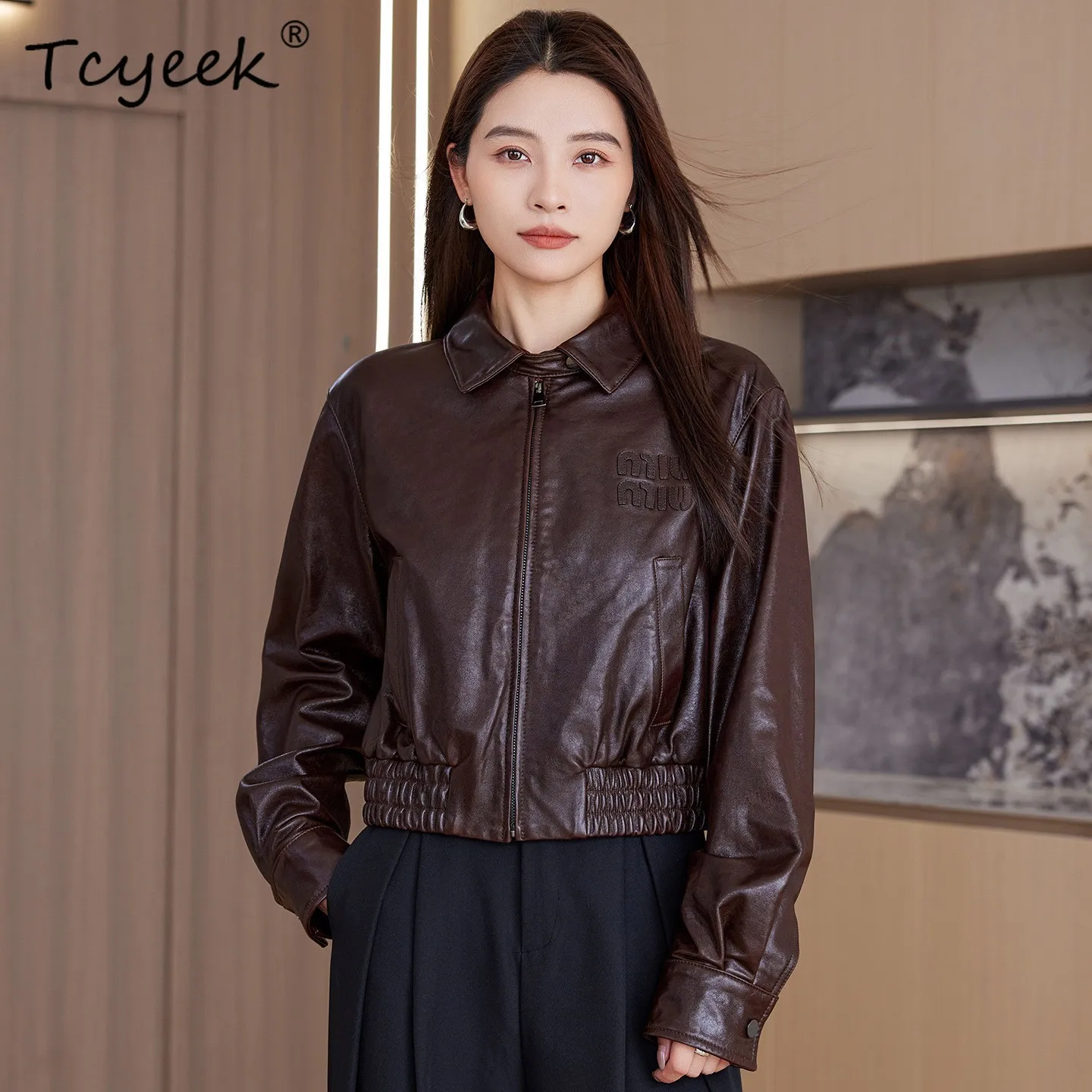 Tcyeek Real Leather Jacket Woman 2026 Autumn Clothes Motocycle Jackets Oil Wax Sheepskin Coat Vegetable Tanning Streetwear Women
Tcyeek Real Leather Jacket Woman 2026 Autumn Clothes Motocycle Jackets Oil Wax Sheepskin Coat Vegetable Tanning Streetwear Women