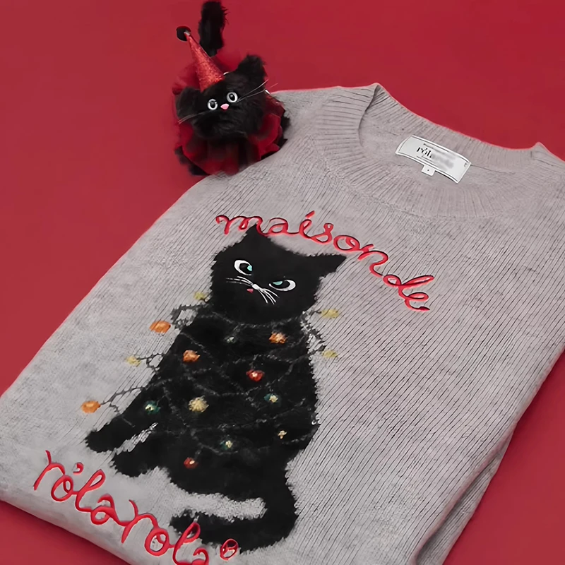 MICOAT Pure Original Cute Pet Embroidered Knitwear Sweater Women's Limited Edition Autumn Winter Embedded Flower Knit irt
MICOAT Pure Original Cute Pet Embroidered Knitwear Sweater Women's Limited Edition Autumn Winter Embedded Flower Knit irt