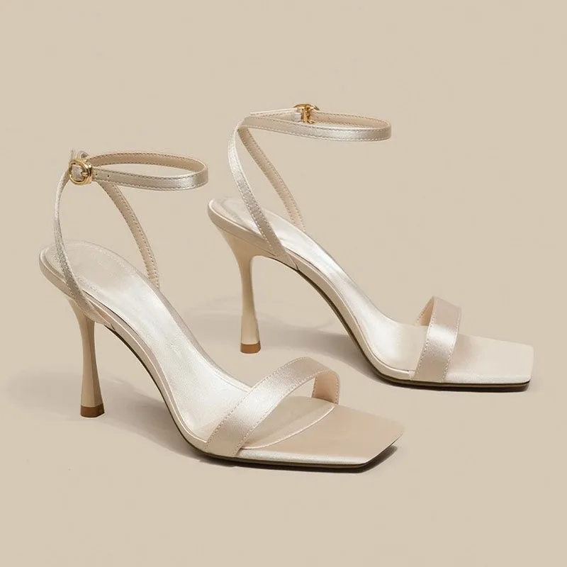 2026 New Women's Sandals Elegant High-Quality Office High Heels Open Toe Everyday Professional Luxury Buckle Women's Sandals
2026 New Women's Sandals Elegant High-Quality Office High Heels Open Toe Everyday Professional Luxury Buckle Women's Sandals