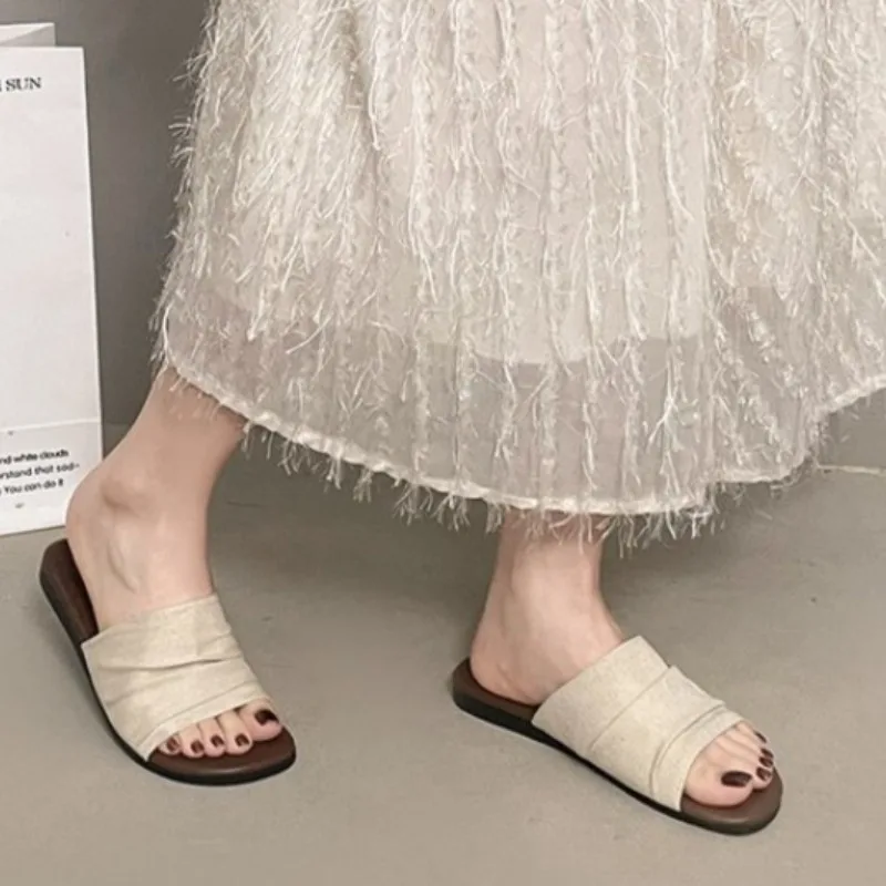 Slip On Women Slippers Ladies Comfort Outdoor Beach Vacation Dress Flats Slides Summer Gladiator Female Shoes Slippers
Slip On Women Slippers Ladies Comfort Outdoor Beach Vacation Dress Flats Slides Summer Gladiator Female Shoes Slippers