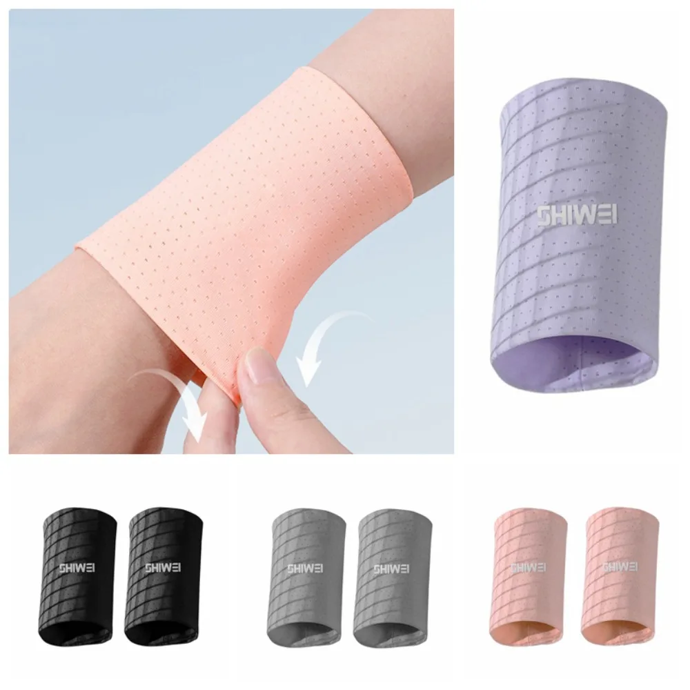 1pair Cold Feeling Badminton Wristband Wrist Protection Sweat-absorbing Sports Wristbands Breathable Thin Wrist Protector Yoga
1pair Cold Feeling Badminton Wristband Wrist Protection Sweat-absorbing Sports Wristbands Breathable Thin Wrist Protector Yoga