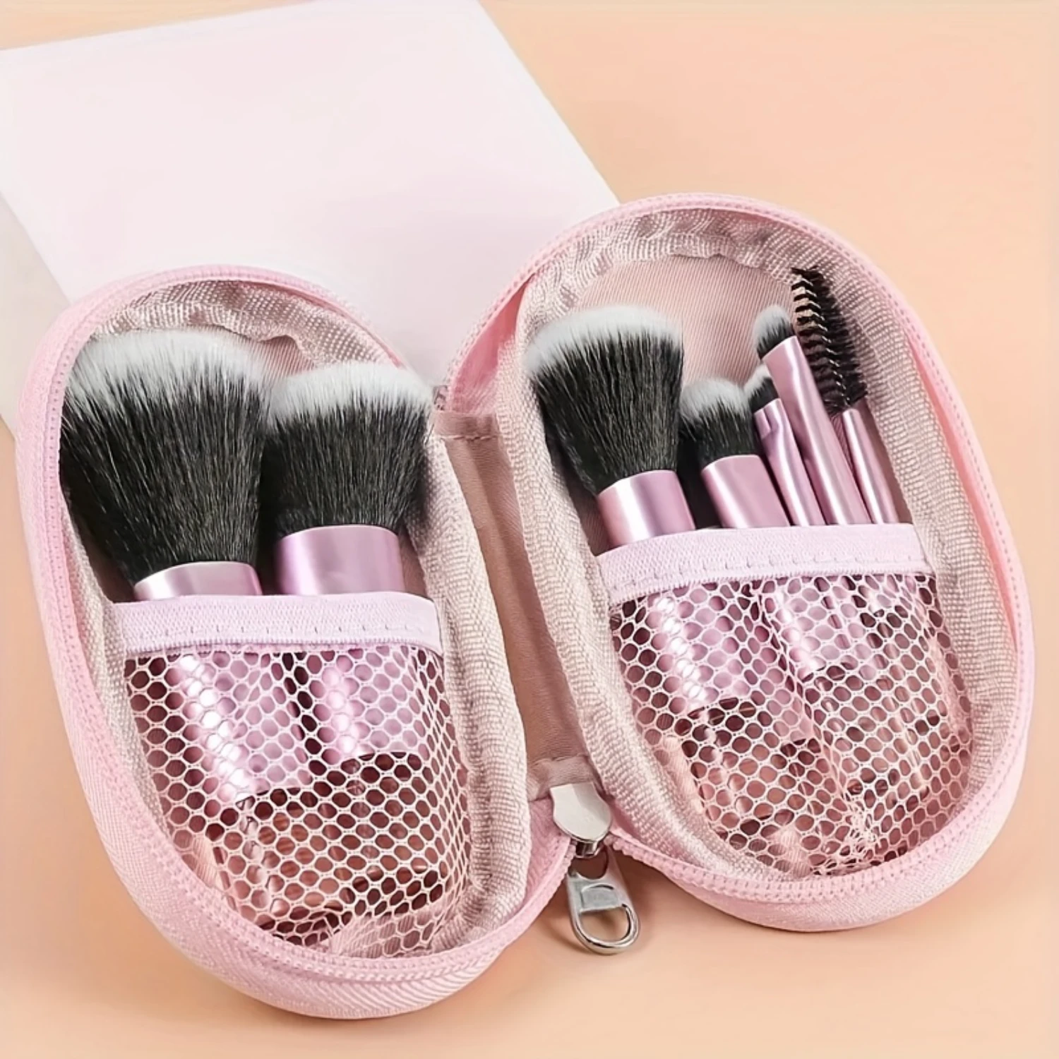 Mini Travel Makeup Brush Set with Portable Bag - High-Quality Cosmetic Brushes for Versatile Makeup Application
Mini Travel Makeup Brush Set with Portable Bag - High-Quality Cosmetic Brushes for Versatile Makeup Application