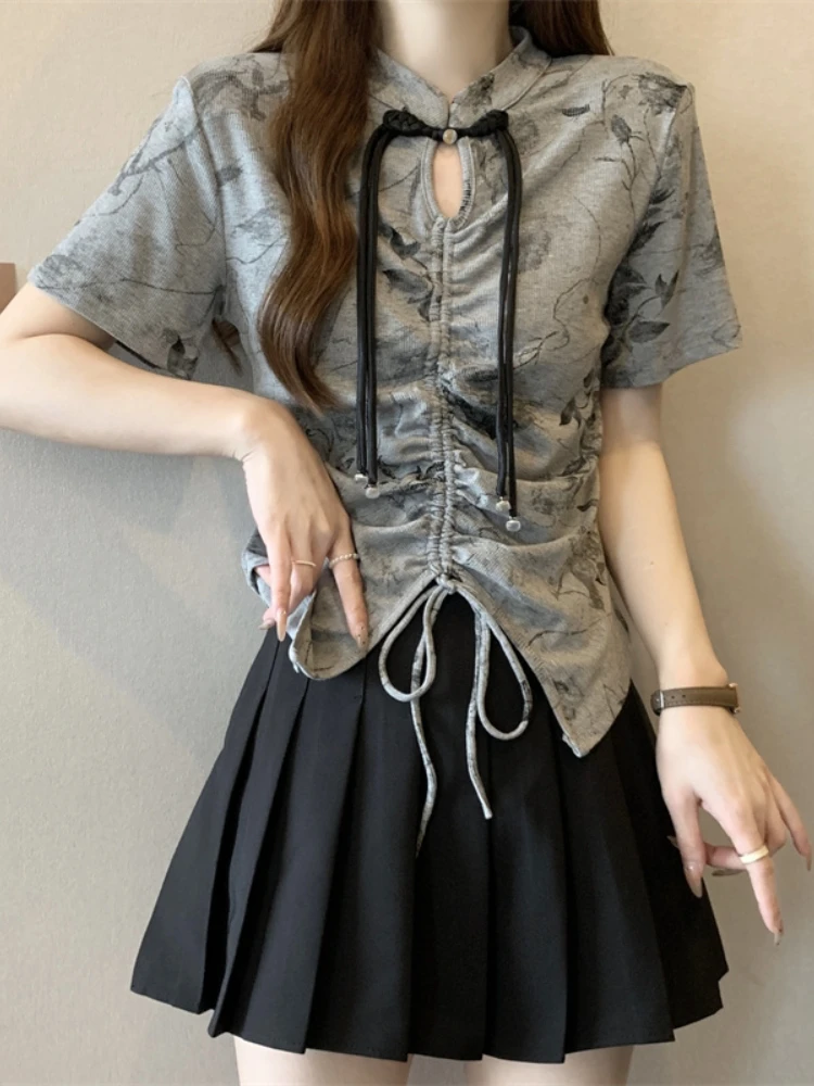 New Chinese Style Water-Media Painting Short Sleeve T-Shirt Women Summer Large Size Fat MM Slimming Design Short Drawstring Top
New Chinese Style Water-Media Painting Short Sleeve T-Shirt Women Summer Large Size Fat MM Slimming Design Short Drawstring Top