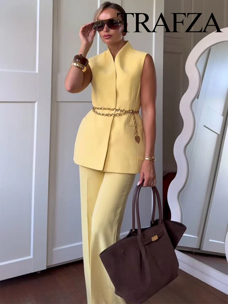 TRAFZA Women Elegant Pocket Decoration Commute Solid V-Neck Button Sleeveless Waistcoat Top+Fashion Zipper Wide-leg Pants Suit
TRAFZA Women Elegant Pocket Decoration Commute Solid V-Neck Button Sleeveless Waistcoat Top+Fashion Zipper Wide-leg Pants Suit