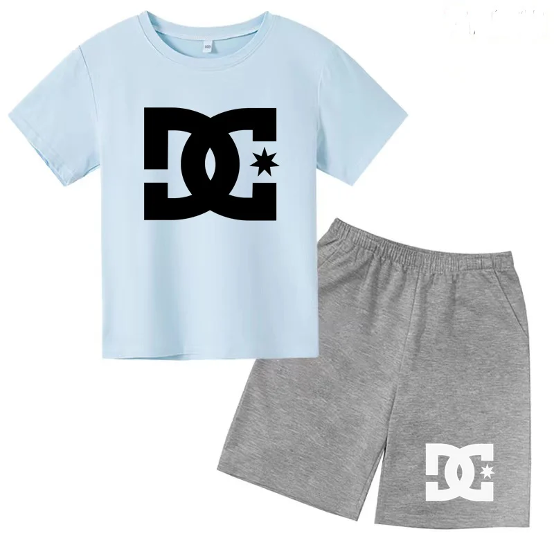 Children's Summer Sets - Boys and girls' 3-13 age group daily wear sports Tshirts,casual short-sleeved shorts,cute gift clothing
Children's Summer Sets - Boys and girls' 3-13 age group daily wear sports Tshirts,casual short-sleeved shorts,cute gift clothing