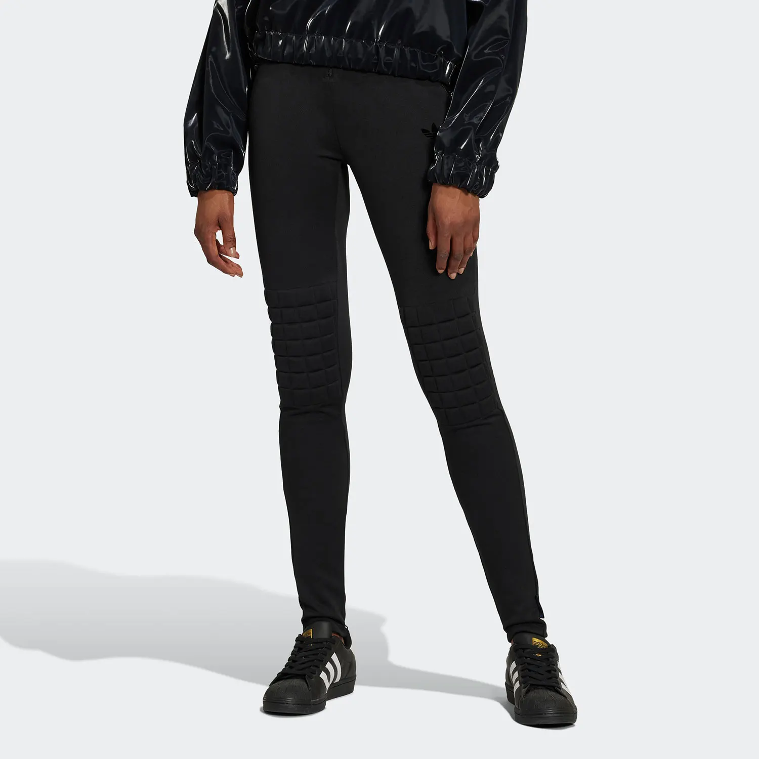 Adidas Originals Womens Trefoil Fashion Knit Sports Tight Pants HK7242
Adidas Originals Womens Trefoil Fashion Knit Sports Tight Pants HK7242