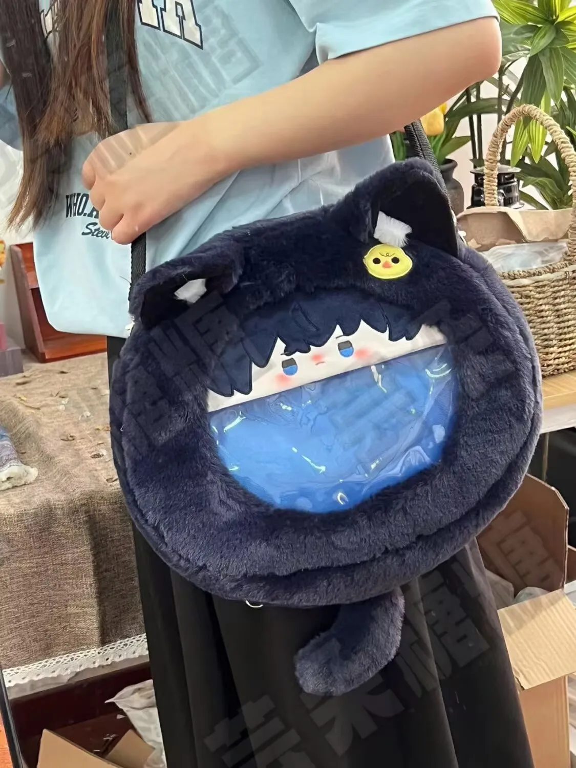 The original "The Lost Tomb" peripheral "Zhang Qilin" has a super cute and adorable attribute. crossbody bag for both shoulders
The original "The Lost Tomb" peripheral "Zhang Qilin" has a super cute and adorable attribute. crossbody bag for both shoulders