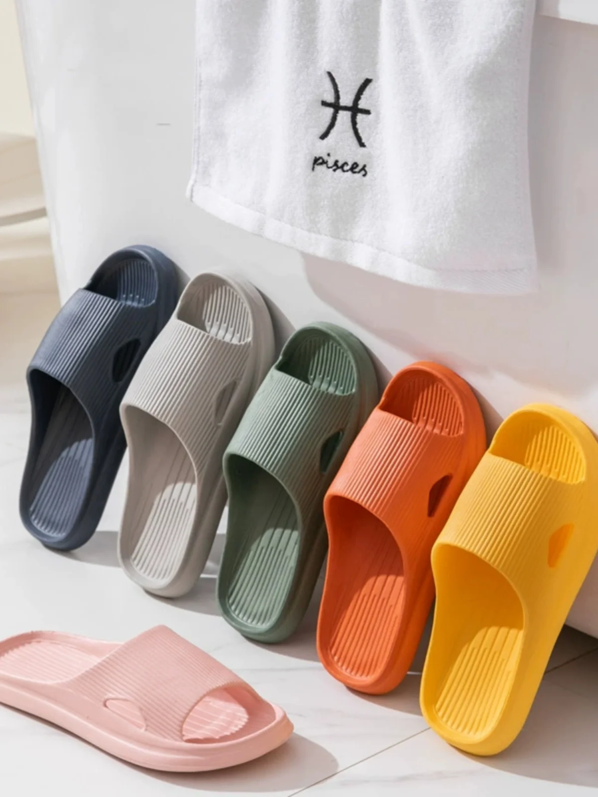 Simple Stripe Slippers Home Use Guest Friendly Affordable EVA Ultra Soft Non-Slip Odor Resistant Sandals for Men And Women Su...
Simple Stripe Slippers Home Use Guest Friendly Affordable EVA Ultra Soft Non-Slip Odor Resistant Sandals for Men And Women Su...