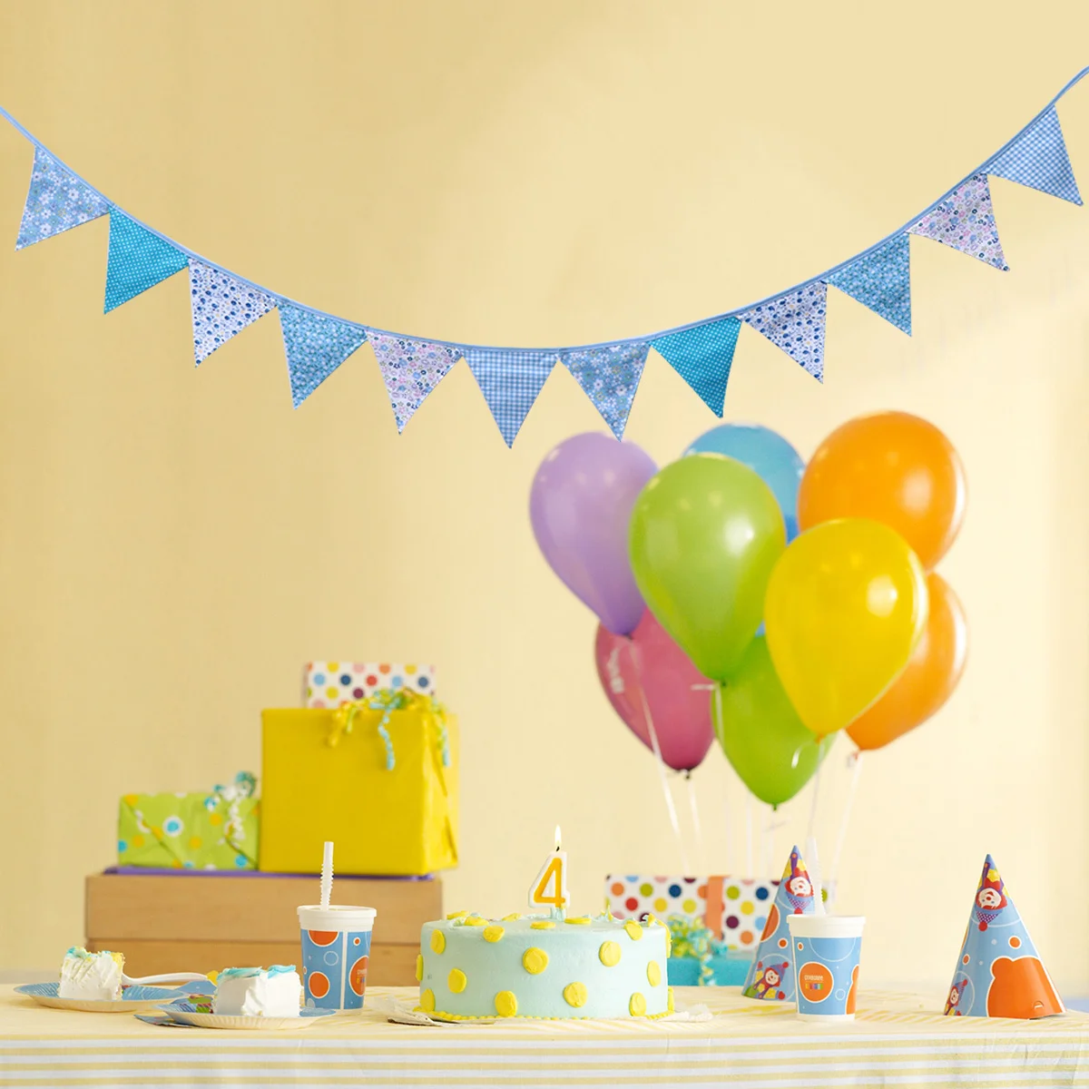 Cotton Fabric Pennant Flags Banner Blue Floral Dots Triangle Garland Wedding Birthday Baby Shower Party Decoration
Cotton Fabric Pennant Flags Banner Blue Floral Dots Triangle Garland Wedding Birthday Baby Shower Party Decoration