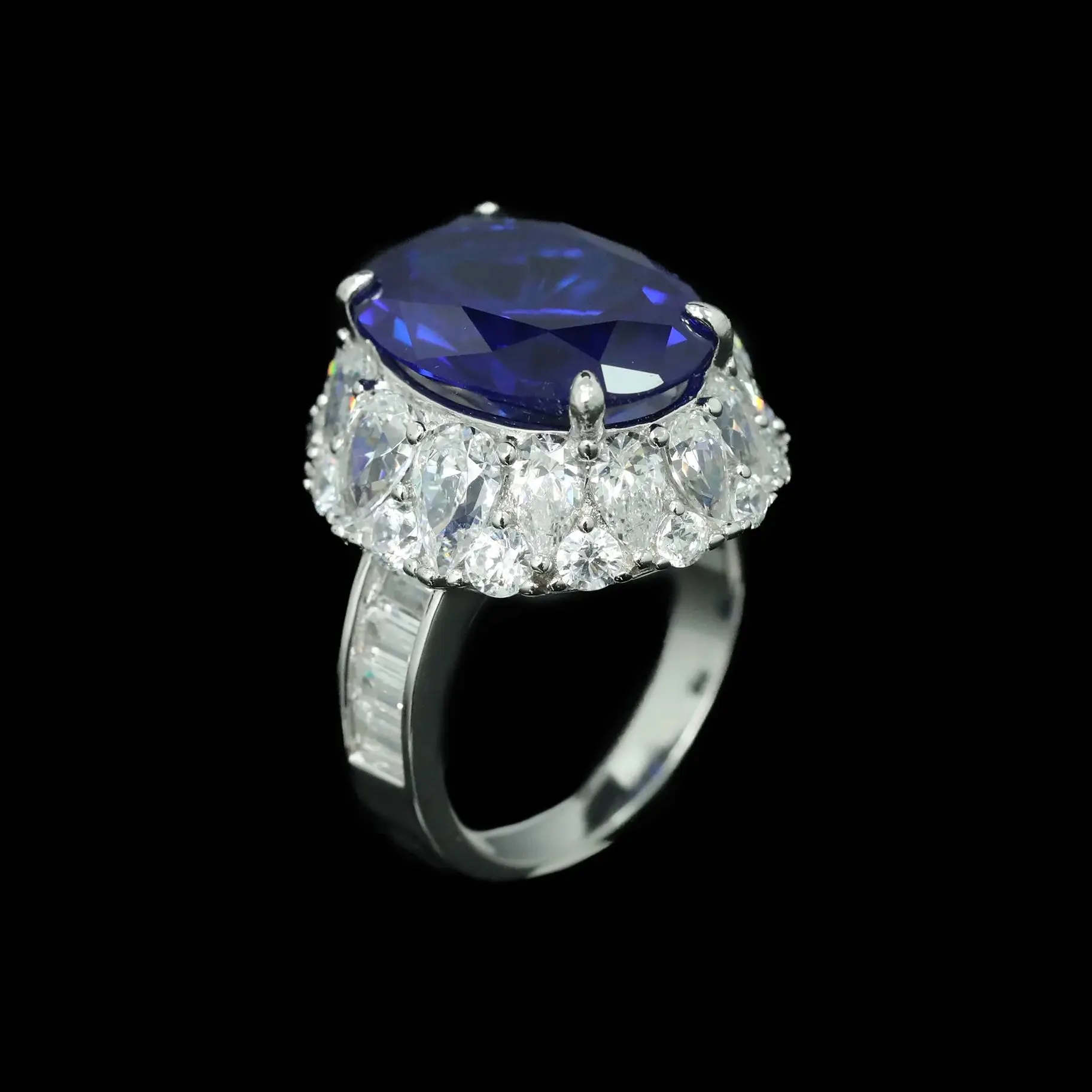 Art Deco Oval 12*16mm Royal Blue Sapphire Halo Ring Luxury 925 Sterling Silver Fine Jewelry for Women's Wedding Engagement Gifts
Art Deco Oval 12*16mm Royal Blue Sapphire Halo Ring Luxury 925 Sterling Silver Fine Jewelry for Women's Wedding Engagement Gifts