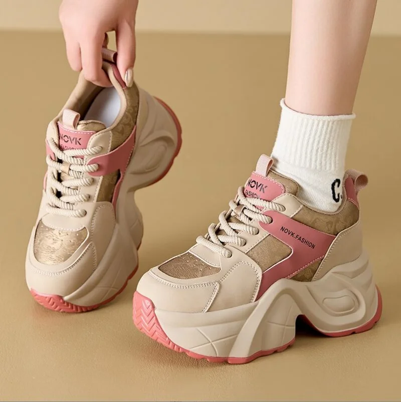 Genuine Leather 8CM Women Platform Sneakers Lace-up Autumn Sports Shoes Chunky Casual Shoes Woman Thick Bottom White Shoes
Genuine Leather 8CM Women Platform Sneakers Lace-up Autumn Sports Shoes Chunky Casual Shoes Woman Thick Bottom White Shoes