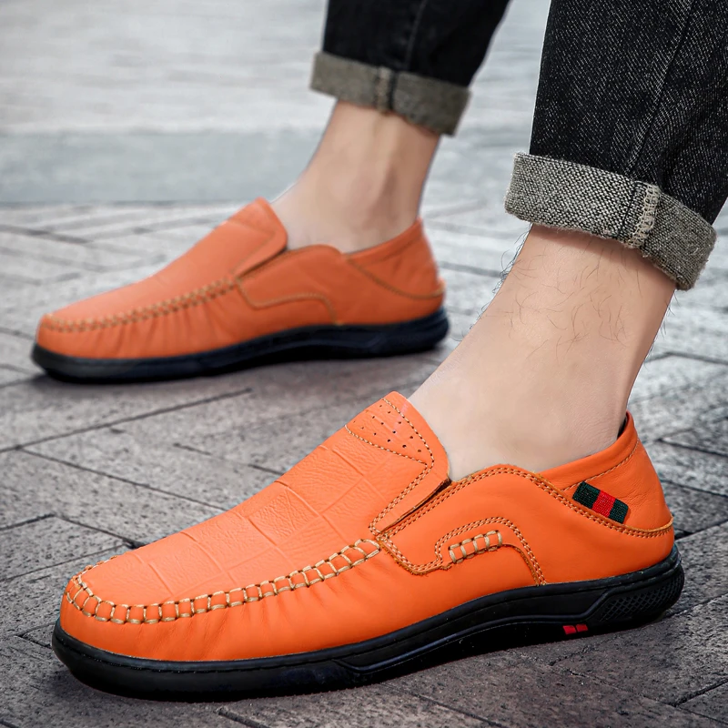 Кожаная мужская повседневная обувь 2025 года. Удобные лоферы без шнуровки для вождения. Мужская обувь на плоской подошве в нескольких цветах.
Кожаная мужская повседневная обувь 2025 года. Удобные лоферы без шнуровки для вождения. Мужская обувь на плоской подошве в нескольких цветах.