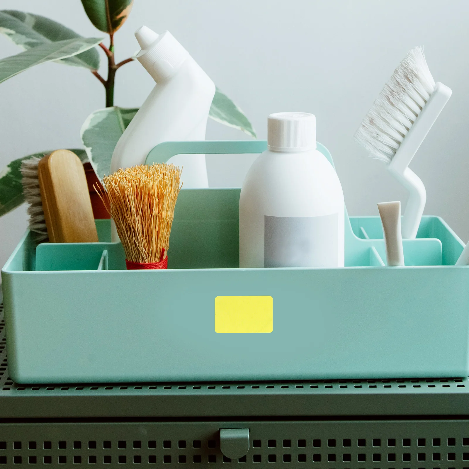 1 рулон цветных этикеток-наклеек, самоклеящихся, водонепроницаемых, термостойких, для адресных этикеток, именных бирок, организации канцелярских товаров
1 рулон цветных этикеток-наклеек, самоклеящихся, водонепроницаемых, термостойких, для адресных этикеток, именных бирок, организации канцелярских товаров