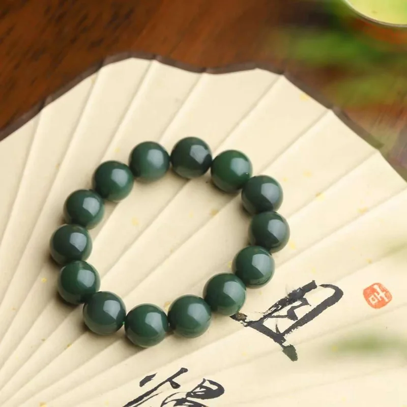 Natural Hetian Supply Chain Russian Jasper Old Material Black'S Eye Round Jade Beads Bracelet
Natural Hetian Supply Chain Russian Jasper Old Material Black'S Eye Round Jade Beads Bracelet