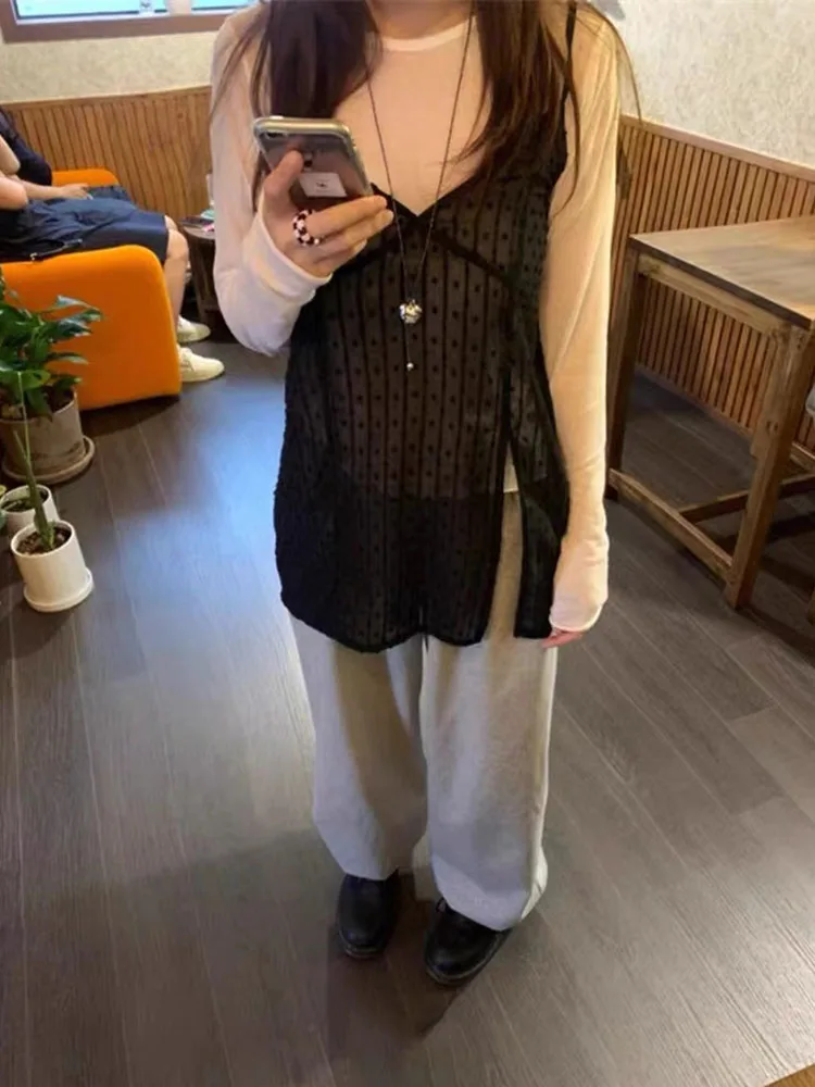 Sweet See Through Sling Vest Tops Women's Korean Fashion Sleeveless Split Thin Long Camisole 2024 New Y2k Streetwear Tees Girls
Sweet See Through Sling Vest Tops Women's Korean Fashion Sleeveless Split Thin Long Camisole 2024 New Y2k Streetwear Tees Girls
