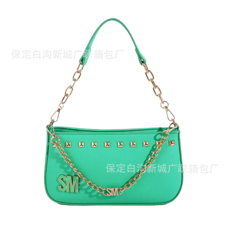 Fashionable 2025 Women's Letter Chain Bag - Vintage Metal Letters, Adjustable Strap. Underarm/Shoulder, Chic & Unique
Fashionable 2025 Women's Letter Chain Bag - Vintage Metal Letters, Adjustable Strap. Underarm/Shoulder, Chic & Unique