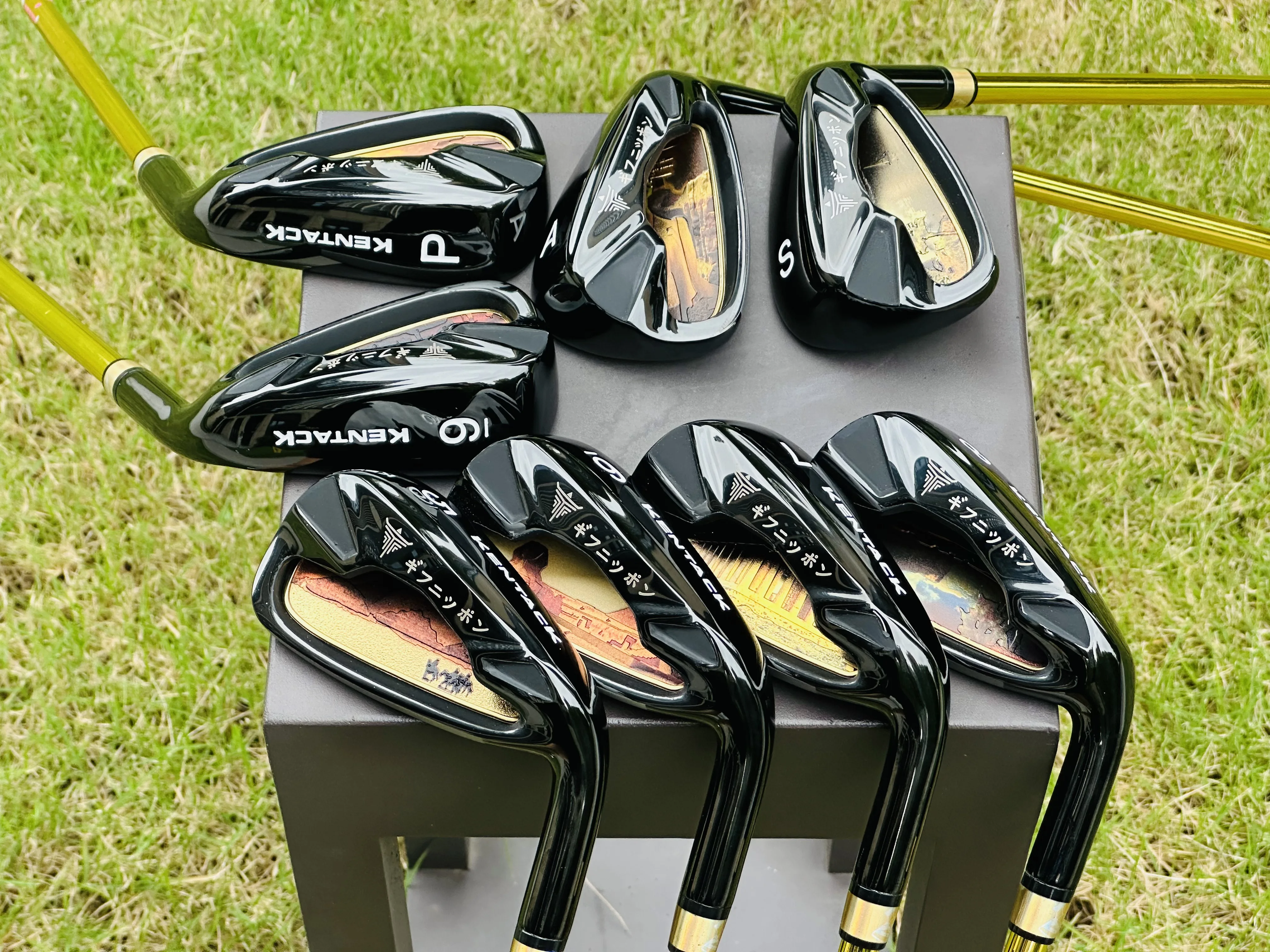 kentack scenic golf iron set Egyptian pharaohs each club has different patterns carbon and light steel shafts to choose from
kentack scenic golf iron set Egyptian pharaohs each club has different patterns carbon and light steel shafts to choose from
