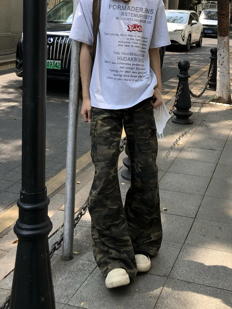 Ретро американские уличные камуфляжные рабочие брюки для мужчин и женщин Cleanfit прямые свободные широкие длинные брюки повседневные джинсы
Ретро американские уличные камуфляжные рабочие брюки для мужчин и женщин Cleanfit прямые свободные широкие длинные брюки повседневные джинсы