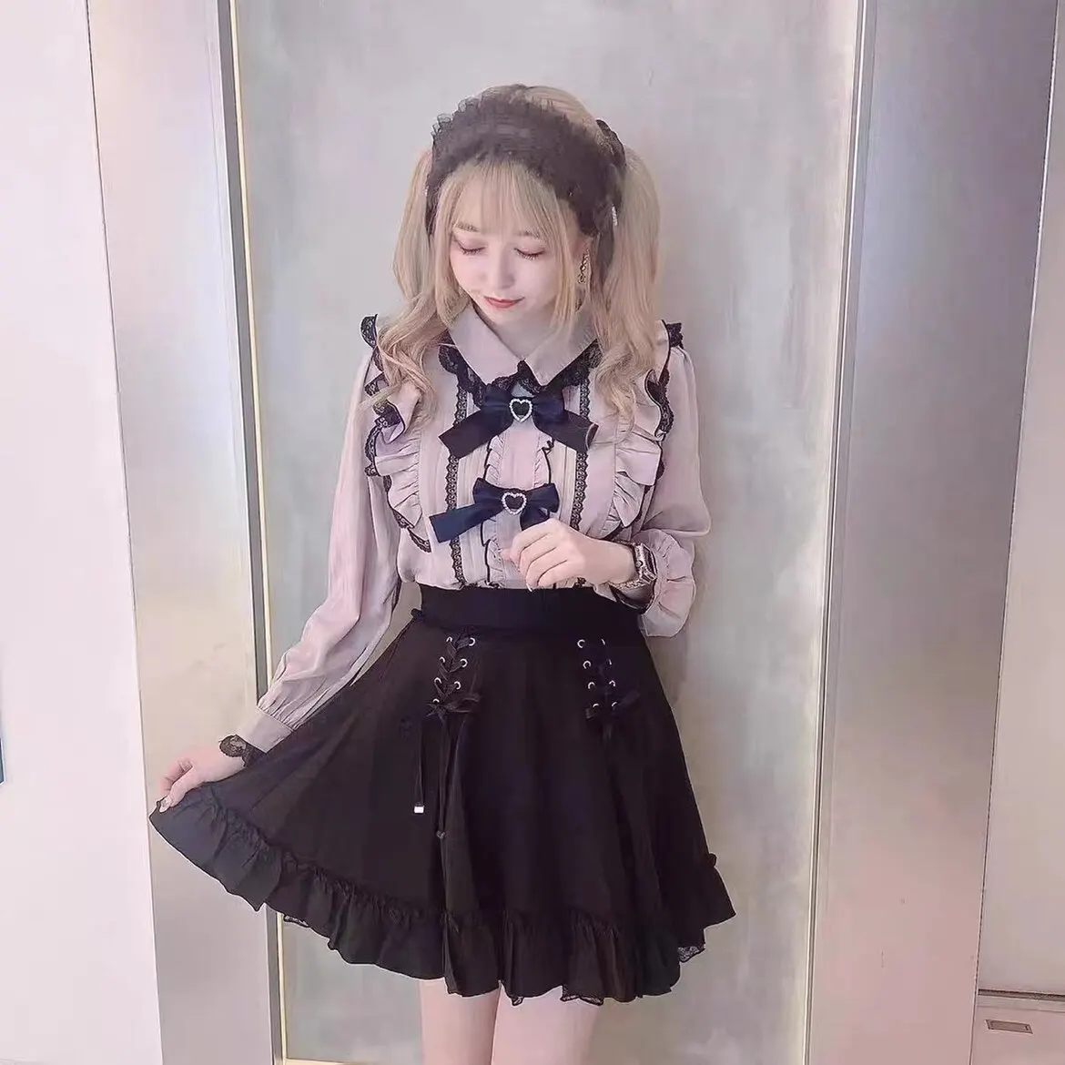 Rojita Production Model Doll Collar Knot Heart Lace Trim Shirt Long Sleeve Neck Regular Length Commute Style
Rojita Production Model Doll Collar Knot Heart Lace Trim Shirt Long Sleeve Neck Regular Length Commute Style