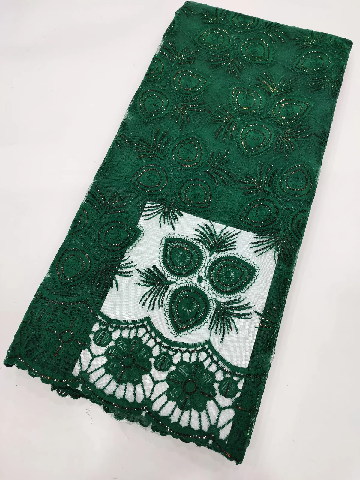 2023 high quality green nigerian net lace fabric african tulle lace fabric with sequins french swiss voile lace fabric LHD23132A
2023 high quality green nigerian net lace fabric african tulle lace fabric with sequins french swiss voile lace fabric LHD23132A