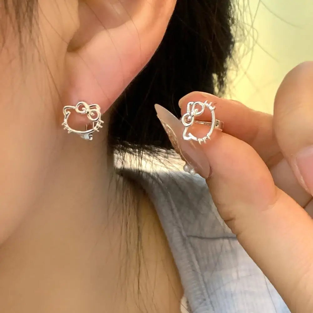 Sanrio Hello Kitty Ear Buckle Earring Cute Cartoon Kitty Cat Joker Earrings Girls Earrings Ornaments Delicate Sweet Earrings
Sanrio Hello Kitty Ear Buckle Earring Cute Cartoon Kitty Cat Joker Earrings Girls Earrings Ornaments Delicate Sweet Earrings