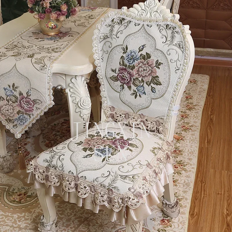 European-style dining chair cushion universal anti-slip American chair cushion luxury cojines decorativos in four seasons
European-style dining chair cushion universal anti-slip American chair cushion luxury cojines decorativos in four seasons