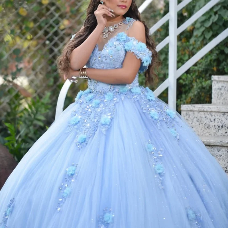 Customized Shiny sky blue Quinceanera Dresses Off the Shoulder Tull applique 3D flower crystal Vestido De 15 Quinceanera
Customized Shiny sky blue Quinceanera Dresses Off the Shoulder Tull applique 3D flower crystal Vestido De 15 Quinceanera