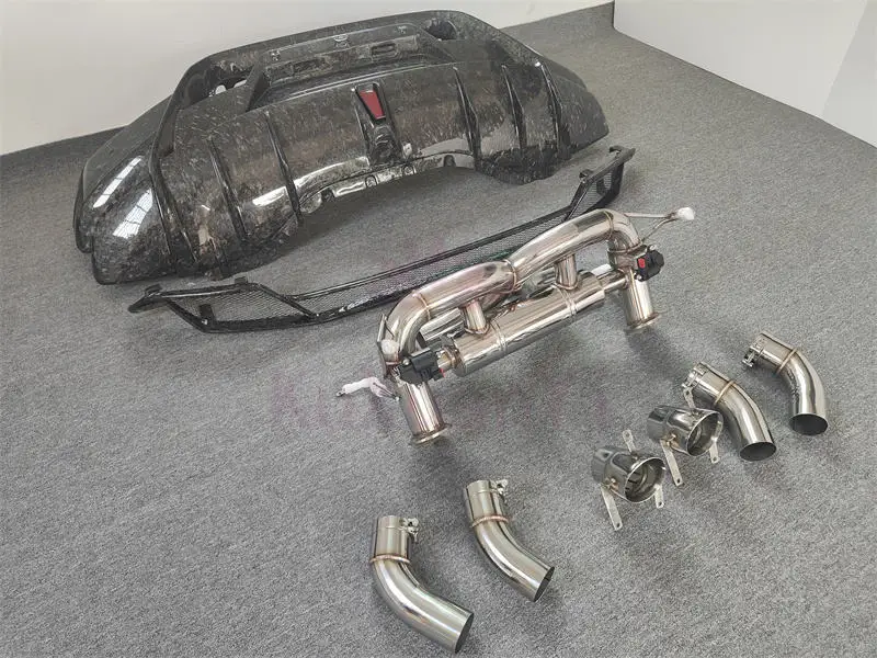 Factory Direct Sales High Quality P-Style Carbon Fiber Forged Rear Bumper Exhaust Body Kit for Lamborghini LP610 New Condition
Factory Direct Sales High Quality P-Style Carbon Fiber Forged Rear Bumper Exhaust Body Kit for Lamborghini LP610 New Condition