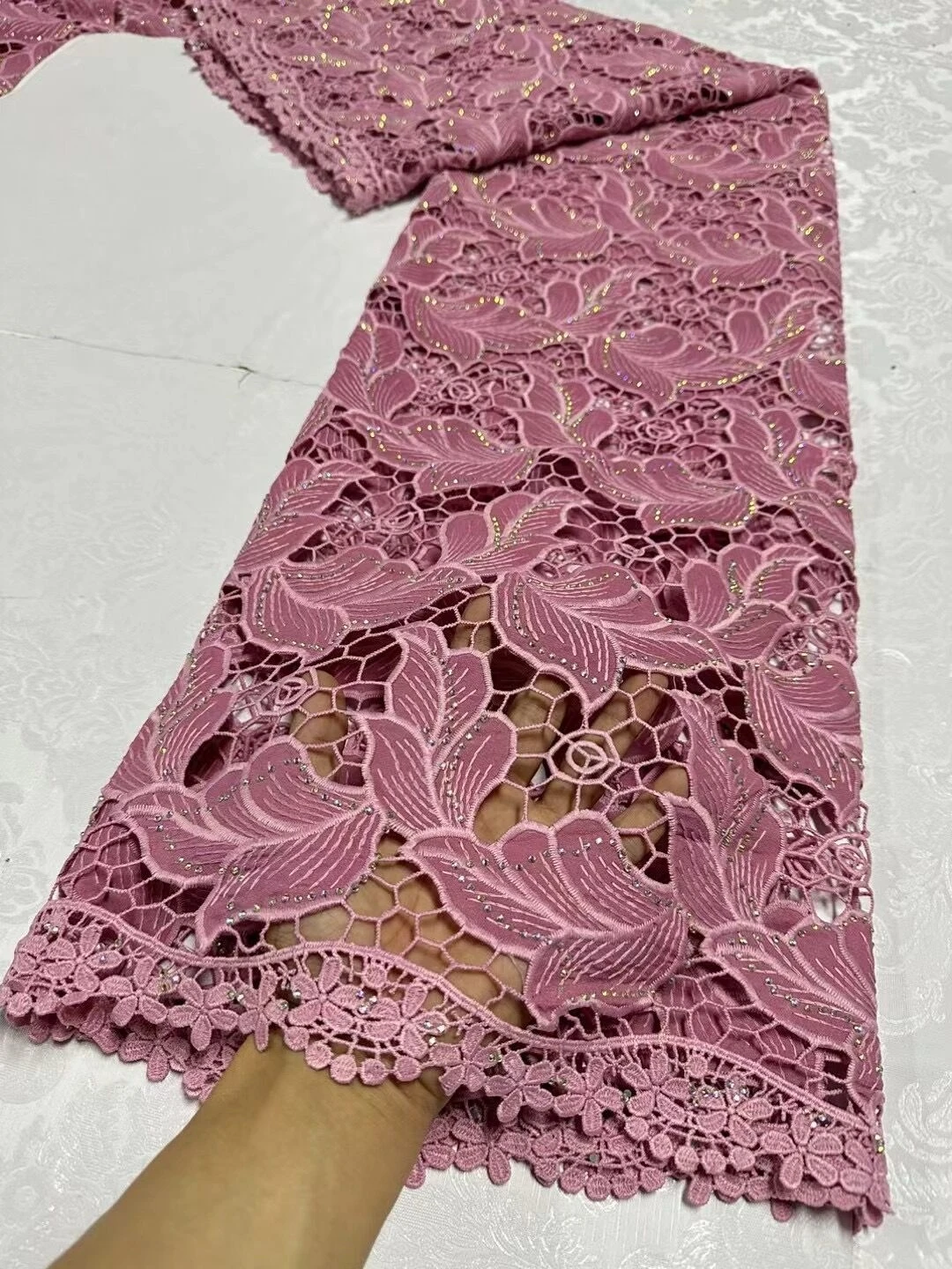 High Quality African Nigerian Lace Fabric, Embroidery Tulle Cotton, Wedding Party Dress, Guipure Sequins, Chiffon, 5Yards JL352
High Quality African Nigerian Lace Fabric, Embroidery Tulle Cotton, Wedding Party Dress, Guipure Sequins, Chiffon, 5Yards JL352