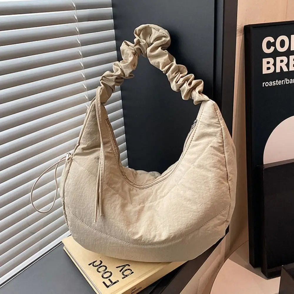 Korean Style Luxury Bag Nylon Pleated Strap Crossbody Bag Women's Hand Bag Trend Mini Shoulder Bag Underarm Bag
Korean Style Luxury Bag Nylon Pleated Strap Crossbody Bag Women's Hand Bag Trend Mini Shoulder Bag Underarm Bag