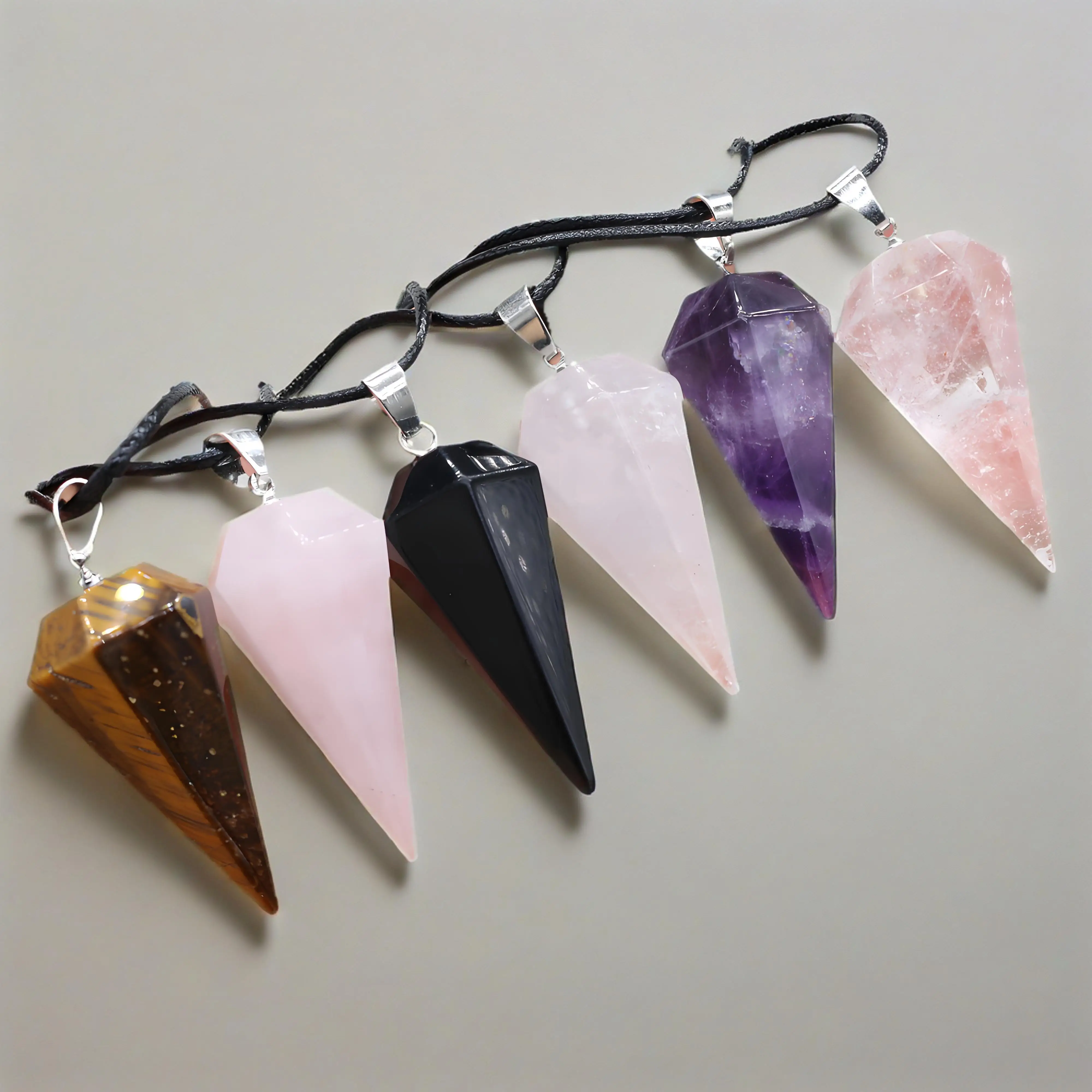 Natural Stone Quartzs Necklace Hexagonal Cone Amethysts Pendulum Amulet for Women Necklace Jewelry Elegant Party Gifts
Natural Stone Quartzs Necklace Hexagonal Cone Amethysts Pendulum Amulet for Women Necklace Jewelry Elegant Party Gifts