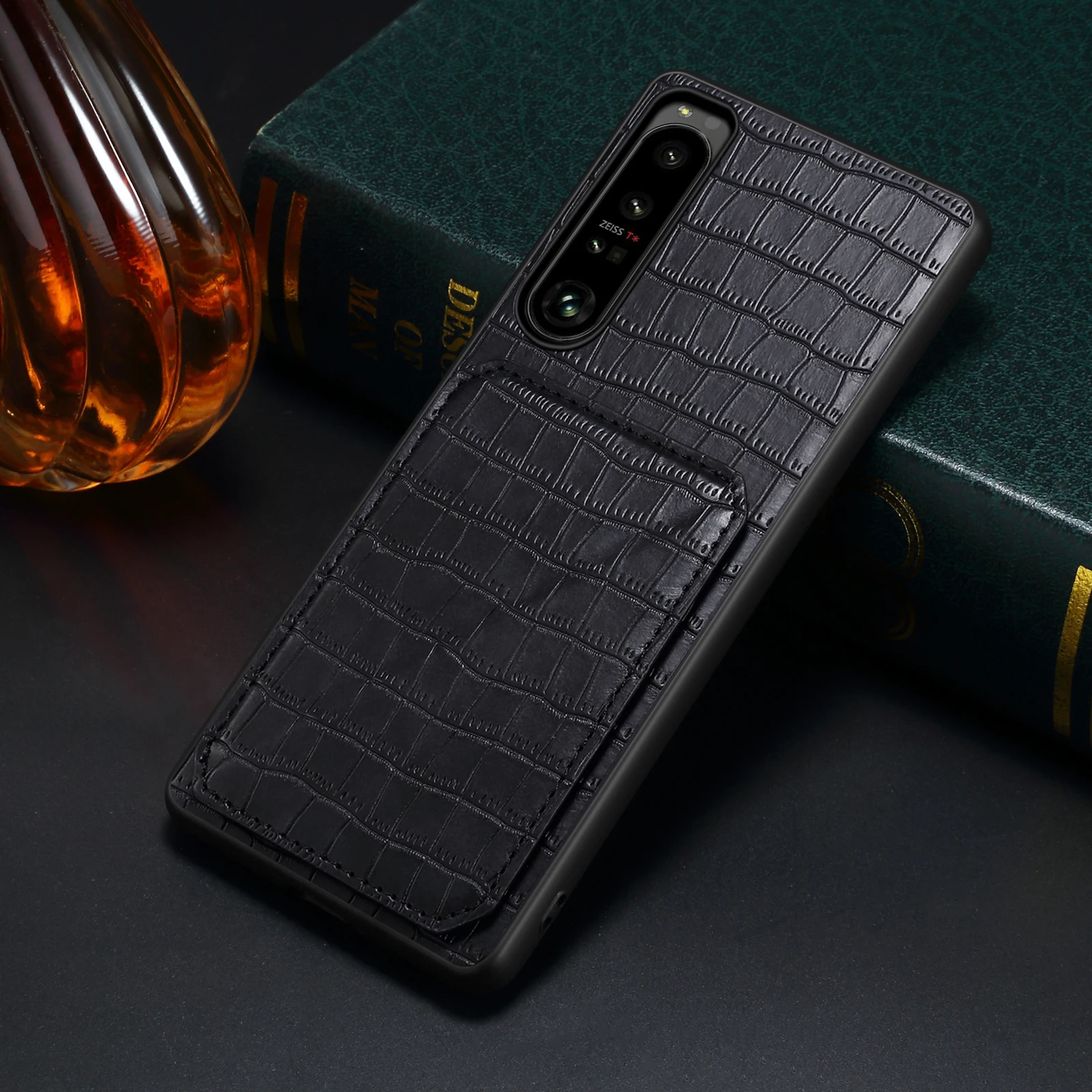 Denior for Sony Xperia 10/1 Series crocodile pattern PU leather card insertion phone case, credit card wallet clip (1 card slot)
Denior for Sony Xperia 10/1 Series crocodile pattern PU leather card insertion phone case, credit card wallet clip (1 card slot)
