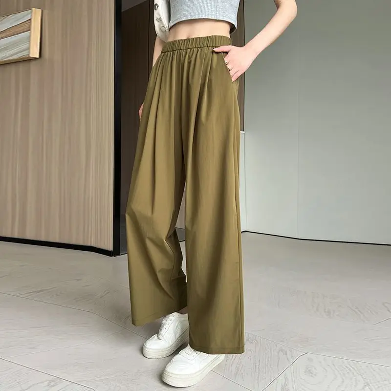 2025 Ice silk wide leg pants Women Elastic High Waist Solid Spring Summer Casual Loose All-match Harun Pants Female Trousers
2025 Ice silk wide leg pants Women Elastic High Waist Solid Spring Summer Casual Loose All-match Harun Pants Female Trousers