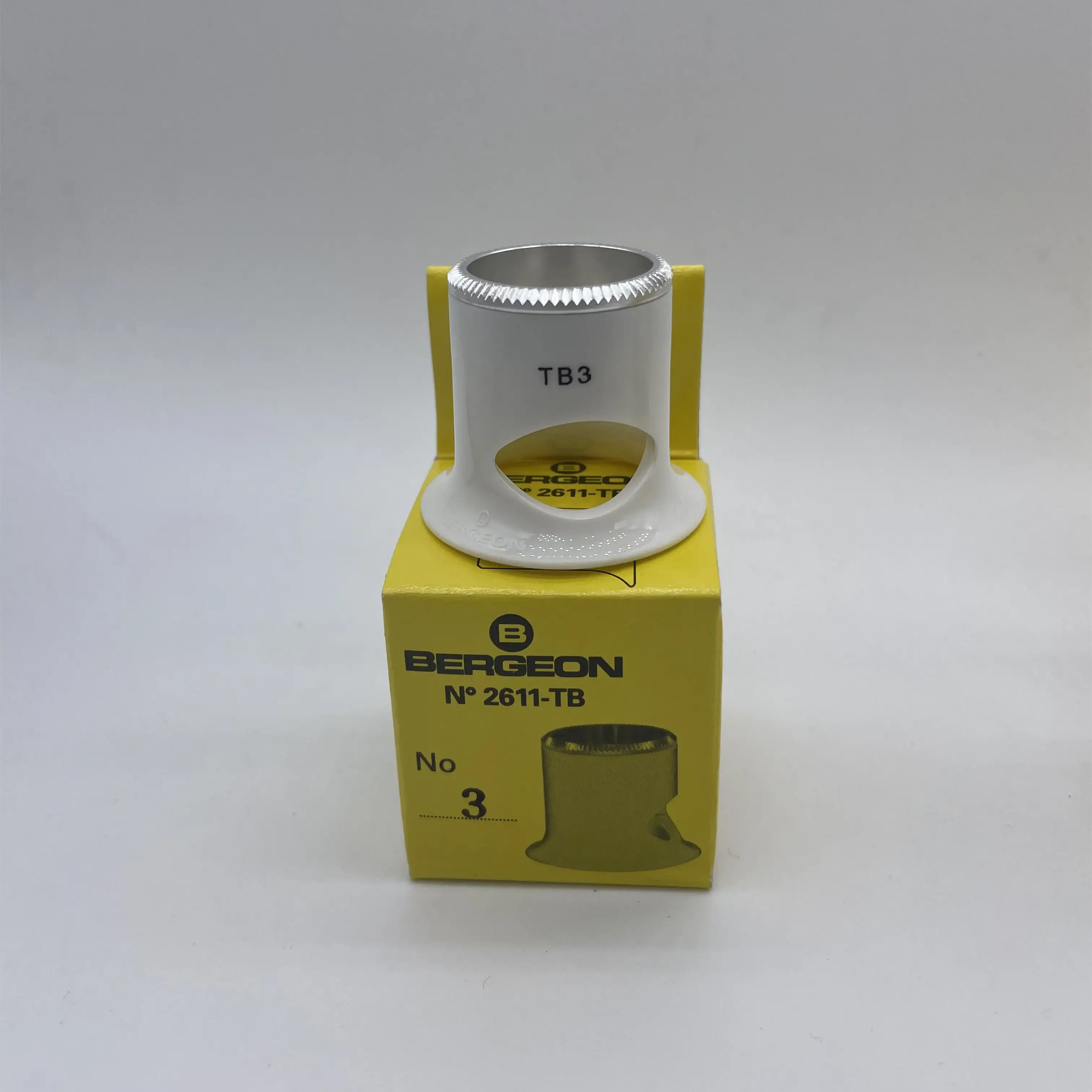 Clock maintenance tool imported 2611-TB magnifying glass 3 4 5 6.7x white anti fog
Clock maintenance tool imported 2611-TB magnifying glass 3 4 5 6.7x white anti fog