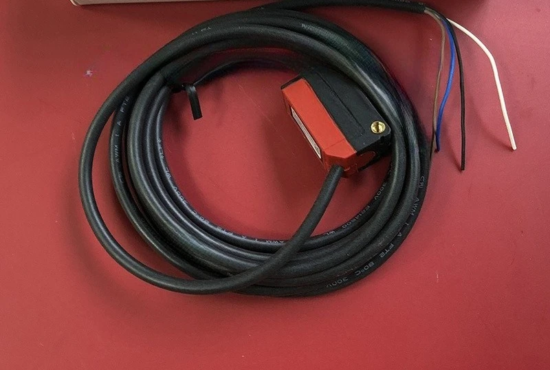 Original Photoelectric Switch ET5.3/2N Garden Tools Sublimation Blanks Car Accessories Accessoire Voiture
Original Photoelectric Switch ET5.3/2N Garden Tools Sublimation Blanks Car Accessories Accessoire Voiture