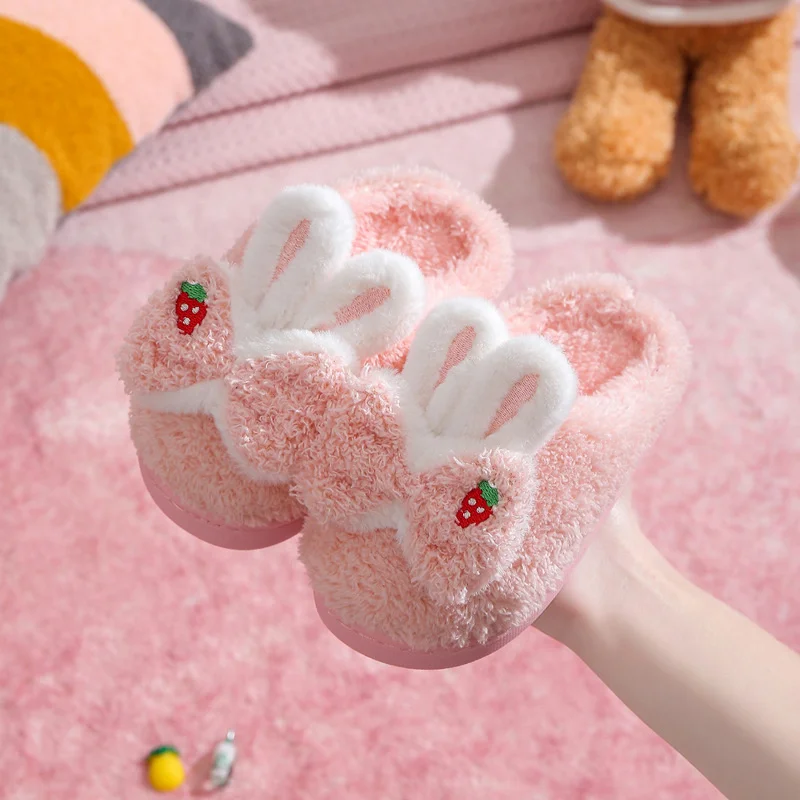 Children's Cotton Home Slippers Autumn Girls Lovely Home Indoor Plush Warm Non Slip Boys Girls' Baby Slippers Winter
Children's Cotton Home Slippers Autumn Girls Lovely Home Indoor Plush Warm Non Slip Boys Girls' Baby Slippers Winter