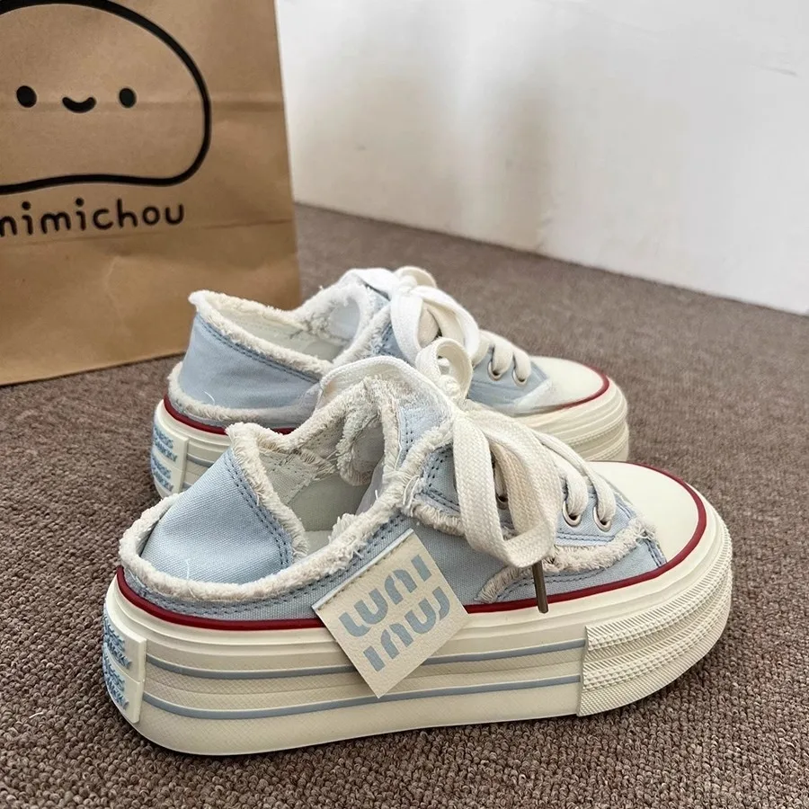 New Casual Height Increasing Platform Canvas Shoes Women Summer Outer White Sneakers Slipper Slip on Sandals Vulcanize Shoes
New Casual Height Increasing Platform Canvas Shoes Women Summer Outer White Sneakers Slipper Slip on Sandals Vulcanize Shoes