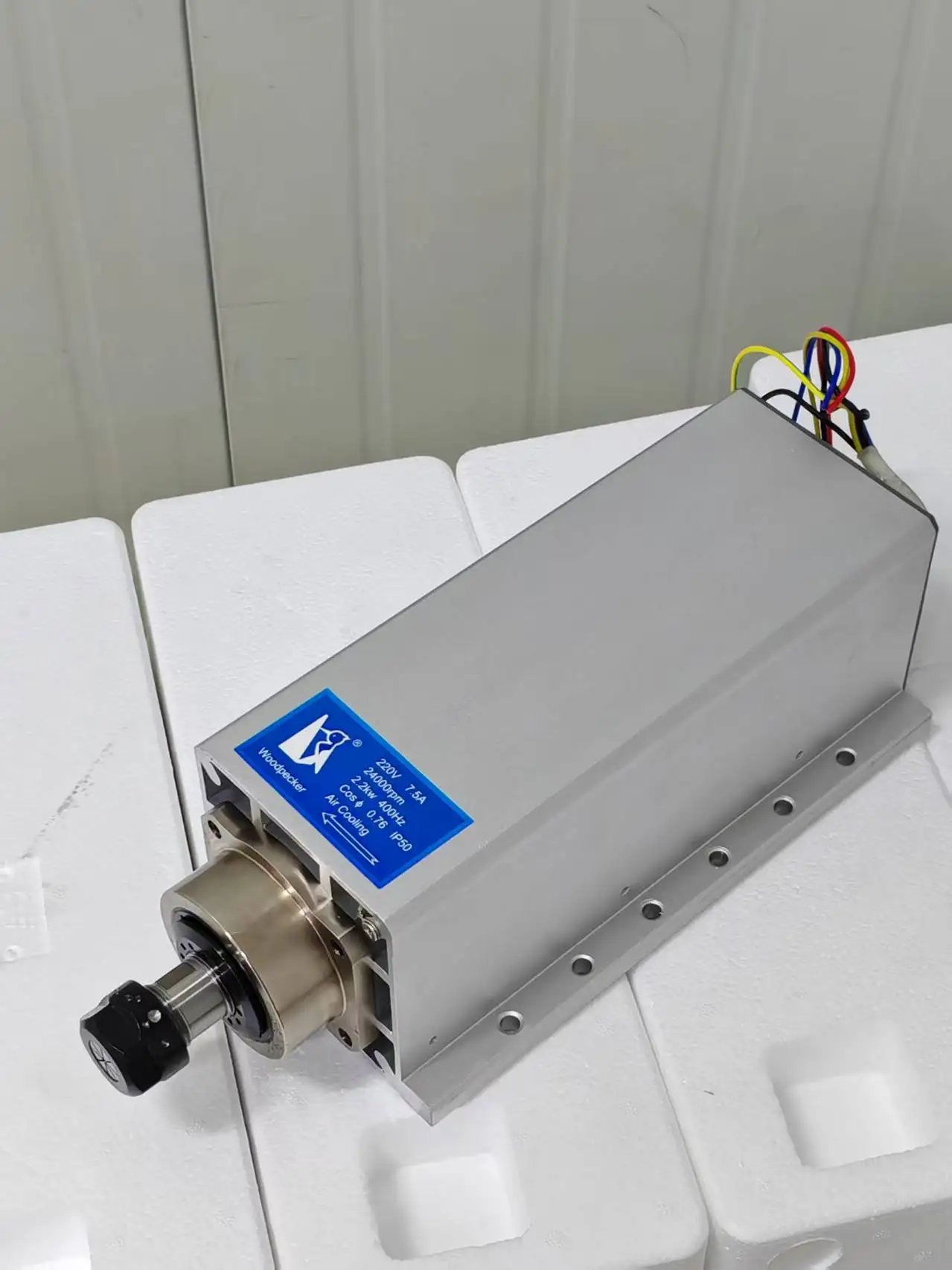 Woodpecker 2.2KW Engraving Spindle Motor 400Hz 24000RPM Woodworking CNC Router Accessory
Woodpecker 2.2KW Engraving Spindle Motor 400Hz 24000RPM Woodworking CNC Router Accessory