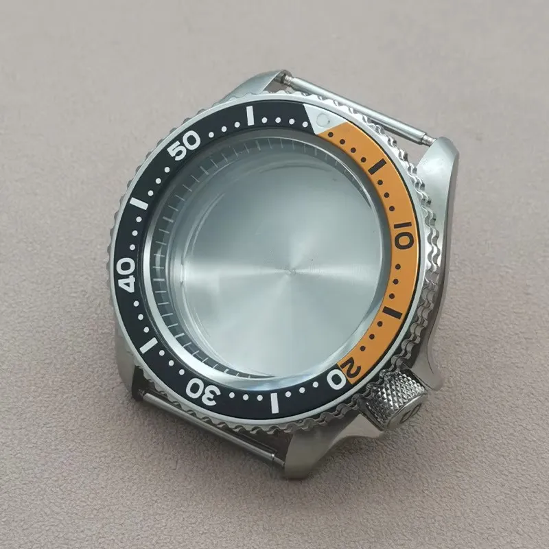 Mod SKX007 Watch Cases Sapphire Crystal Glass Fits For NH35 NH36 4R 7S26 Movement Stylish Bezel Insert Men's Dive Watch Cases
Mod SKX007 Watch Cases Sapphire Crystal Glass Fits For NH35 NH36 4R 7S26 Movement Stylish Bezel Insert Men's Dive Watch Cases