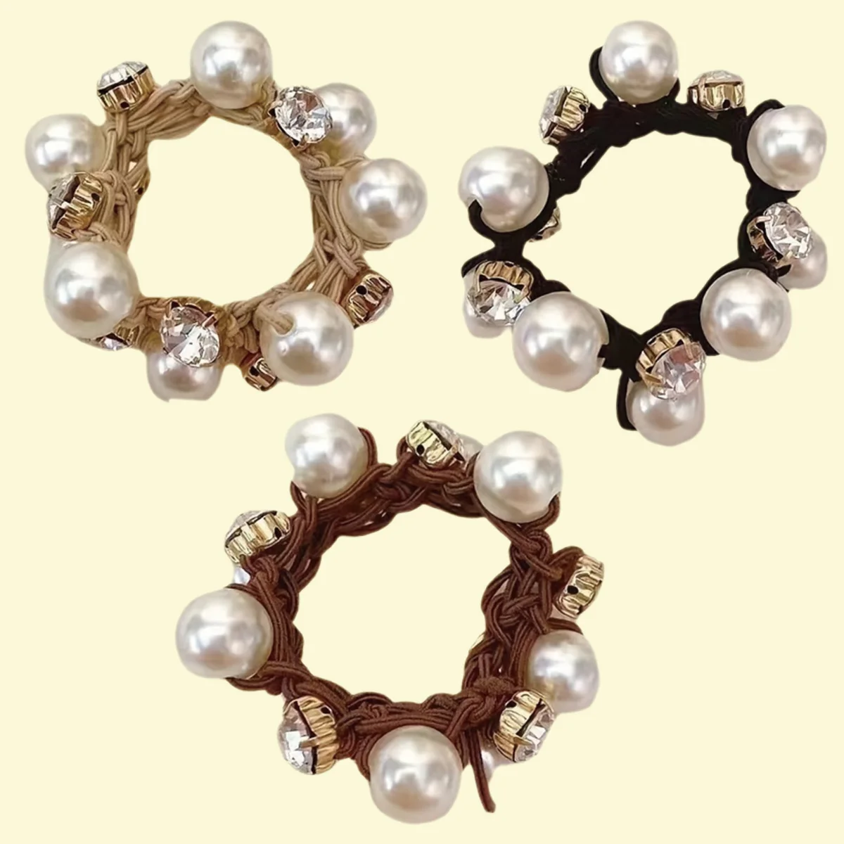 Imitation Pearl Rhinestone Decoration Rubber Band Suitable Women's Daily and Casual Wear Hair Hoop Elegance Simplicity Hair Tie
Imitation Pearl Rhinestone Decoration Rubber Band Suitable Women's Daily and Casual Wear Hair Hoop Elegance Simplicity Hair Tie