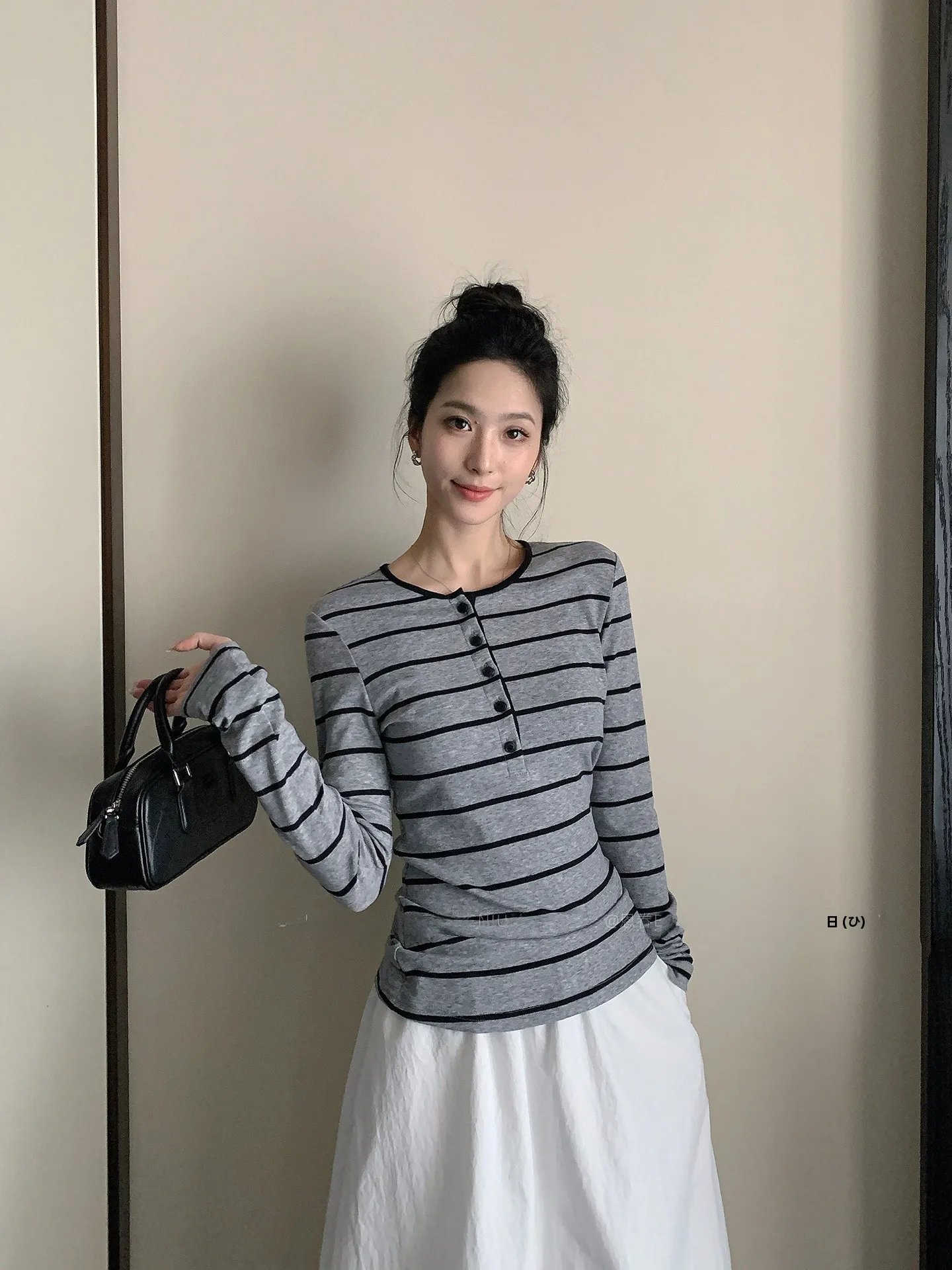 Casual Stripe Knitted Wool Base irt Women's Spring Autumn 2026 New Sle Long Sve T-irt Inner And Outer Wear
Casual Stripe Knitted Wool Base irt Women's Spring Autumn 2026 New Sle Long Sve T-irt Inner And Outer Wear