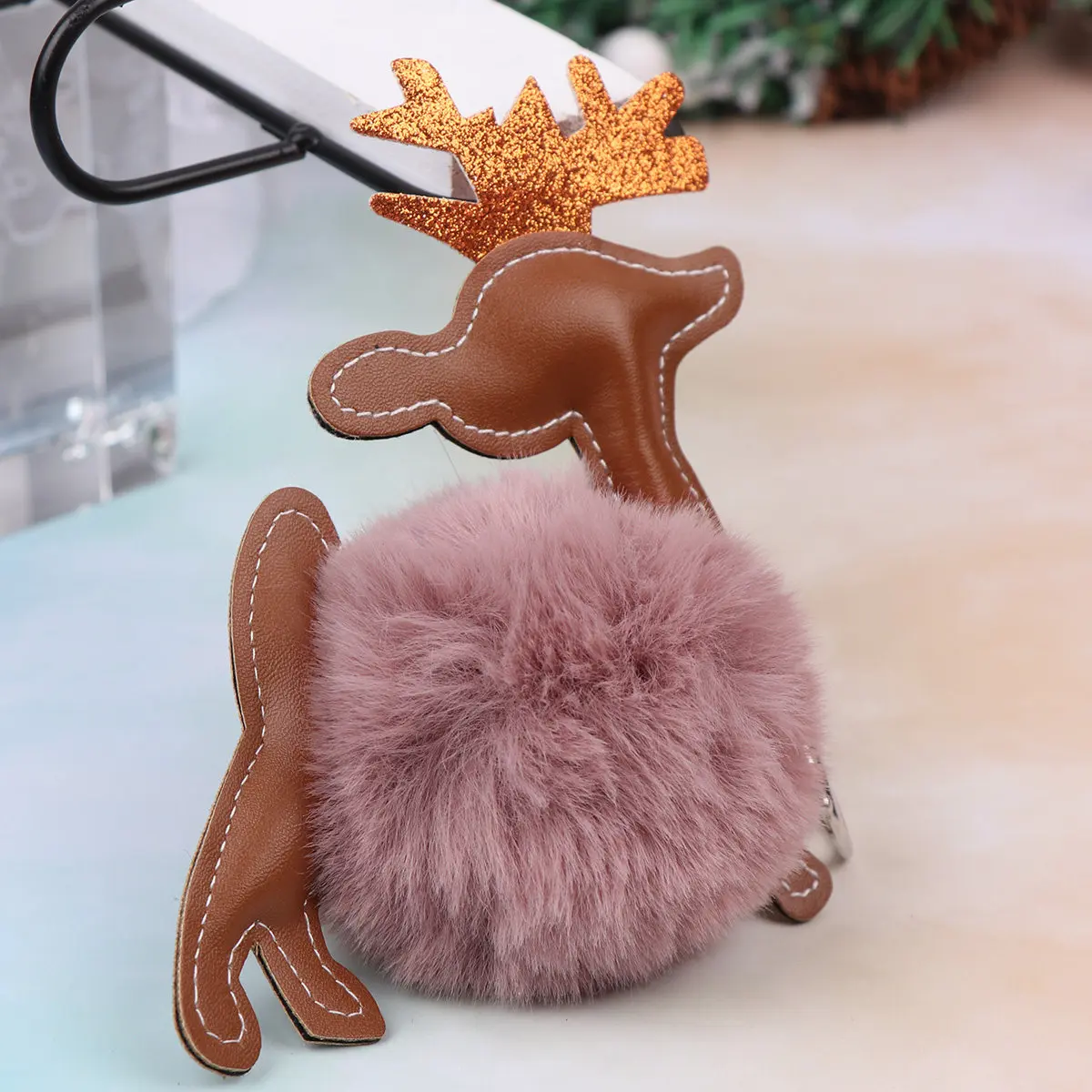 Elk Themed Keychain Christmas Decorative Pendant Adorable Stylish Look Premium Build for Bag Phone Keychain Accessory Pink
Elk Themed Keychain Christmas Decorative Pendant Adorable Stylish Look Premium Build for Bag Phone Keychain Accessory Pink
