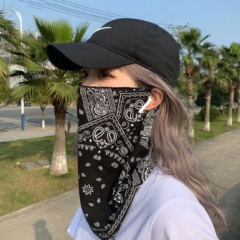 Sunscreen Face Scarf Summer Ice Silk Mask Solid Color UV Protection Sun Protection Face Cover Face Scarves
Sunscreen Face Scarf Summer Ice Silk Mask Solid Color UV Protection Sun Protection Face Cover Face Scarves