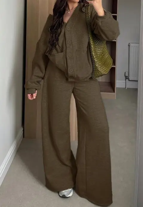 Two Piece Set Women Outfit 2025 Spring Autumn New V-Neck Pocket Design Versatile Long Sleeved Jacket & High Waist Pants Set
Two Piece Set Women Outfit 2025 Spring Autumn New V-Neck Pocket Design Versatile Long Sleeved Jacket & High Waist Pants Set