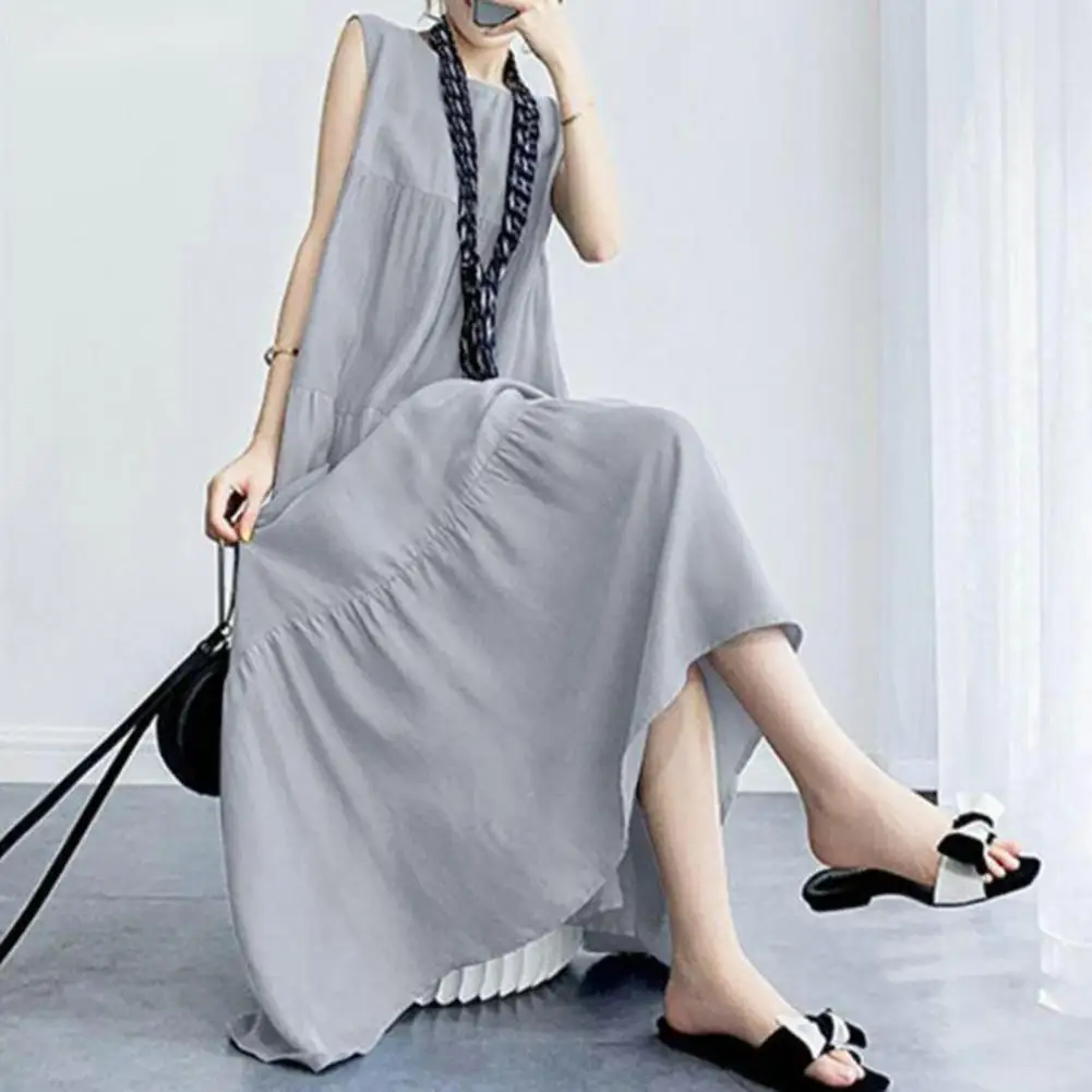 Women Long Dress Round Neck Dress Elegant Maxi Dress for Women A-line Silhouette Round Neck Design Breathable Fabric for Beach
Women Long Dress Round Neck Dress Elegant Maxi Dress for Women A-line Silhouette Round Neck Design Breathable Fabric for Beach