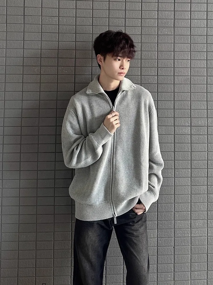 Ay Вязаный свитер на молнии Jaet, мужской осенне-зимний американский ленивый высококачественный кардиган Cleanfit, удобный свободный крой, длинный слэ...
Ay Вязаный свитер на молнии Jaet, мужской осенне-зимний американский ленивый высококачественный кардиган Cleanfit, удобный свободный крой, длинный слэ...