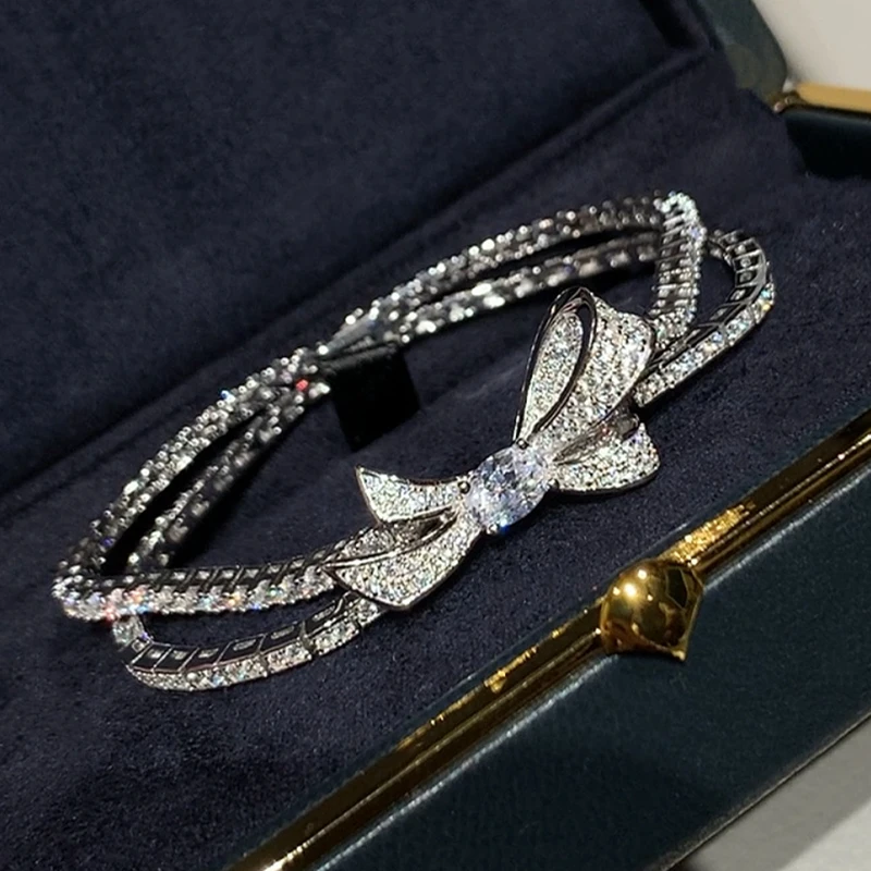 New 925 Sterling Silver High Carbon Diamond Double Chain Butterfly BowKnot Tennis Bracelet Luxury Designer Fine Jewelry Wedding
New 925 Sterling Silver High Carbon Diamond Double Chain Butterfly BowKnot Tennis Bracelet Luxury Designer Fine Jewelry Wedding