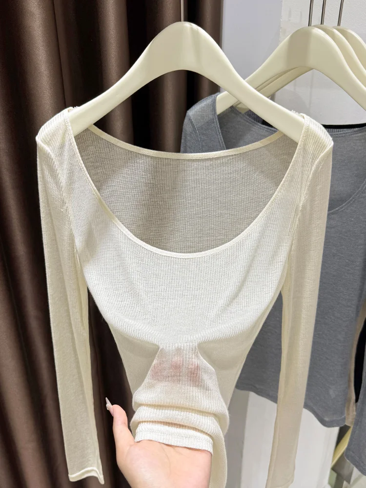 Женская осенняя тонкая трикотажная футболка с длинным рукавом, облегающая, с круглым вырезом, базовая, для ношения под одеждой
Женская осенняя тонкая трикотажная футболка с длинным рукавом, облегающая, с круглым вырезом, базовая, для ношения под одеждой